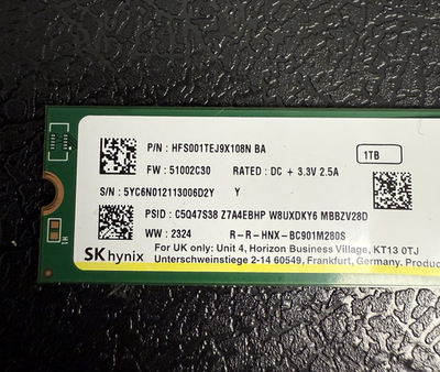 SK hynix BC901 1TB NVMe M.2 2280 SSD PCIe Gen4 HFS001TEJ9X108N