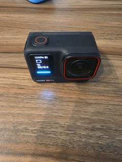 Insta360 Ace Pro