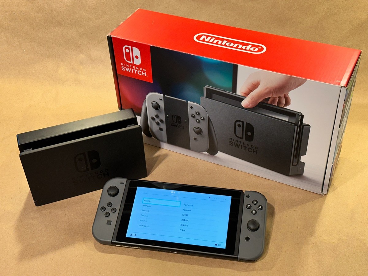 Nintendo Switch Console Bundle HAC-001 Gray + 256GB SD + Extras