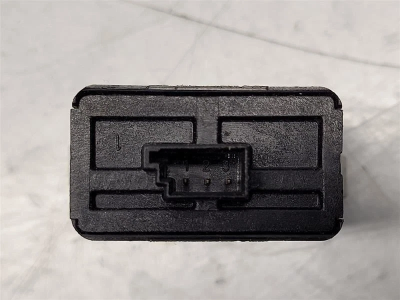 Interruptor de tablero BMW 740i 1997 - interruptor de atenuación interior *negro* Foto 4 de 4