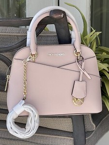 michael kors jet set travel medium