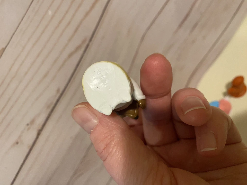 Peter Rabbit Beatrix Potter Jemima Ardilla PVC Pastel Tiggy Topper Figuras Foto 3 de 4