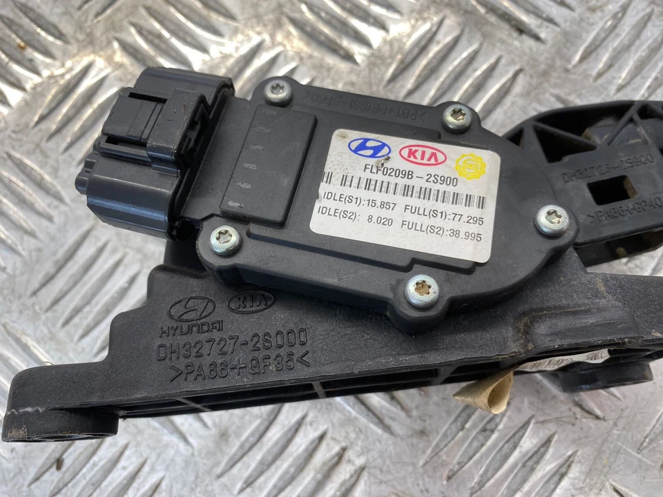 Pedal acelerador del acelerador Hyundai ix35 2010-2012 32727-2s000 Foto 3 de 3