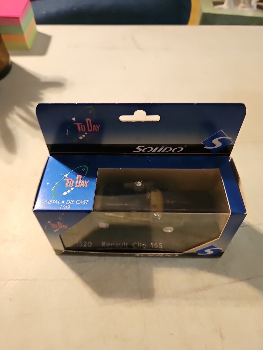 Solido 1/43 Scale Model Car 1520 - Renault Clio 16S - Blue