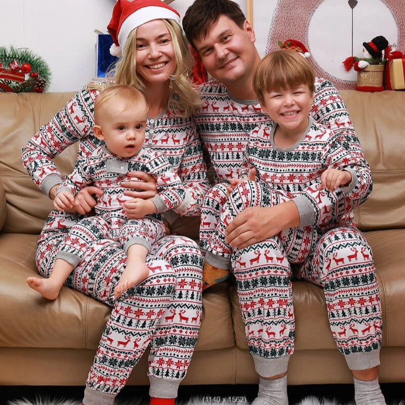 Christmas pyjamas hotsell 1 year old
