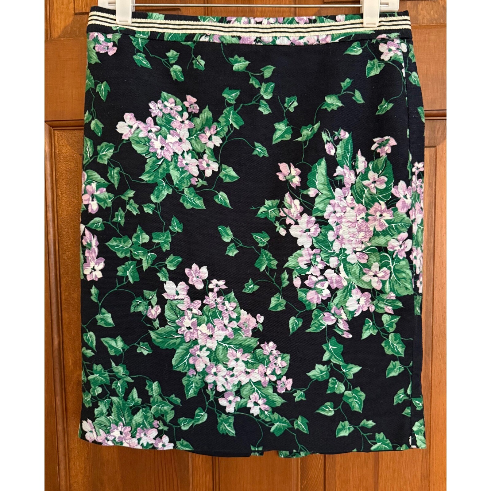 Talbots x Oprah Magazine Collection Floral Skirt Womens 8P Petite Navy/ Purple
