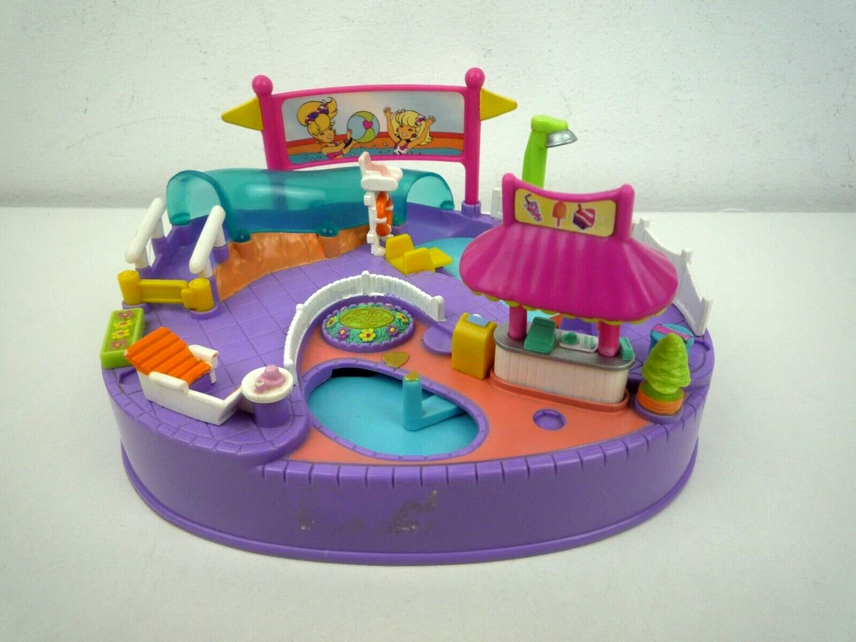 Polly pocket pool party playset 2025