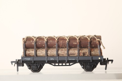 Electrotren H0 Rungenwagen RN Hakenkupplung Holzladung  Guss   (254566) | Zustand: Gebraucht