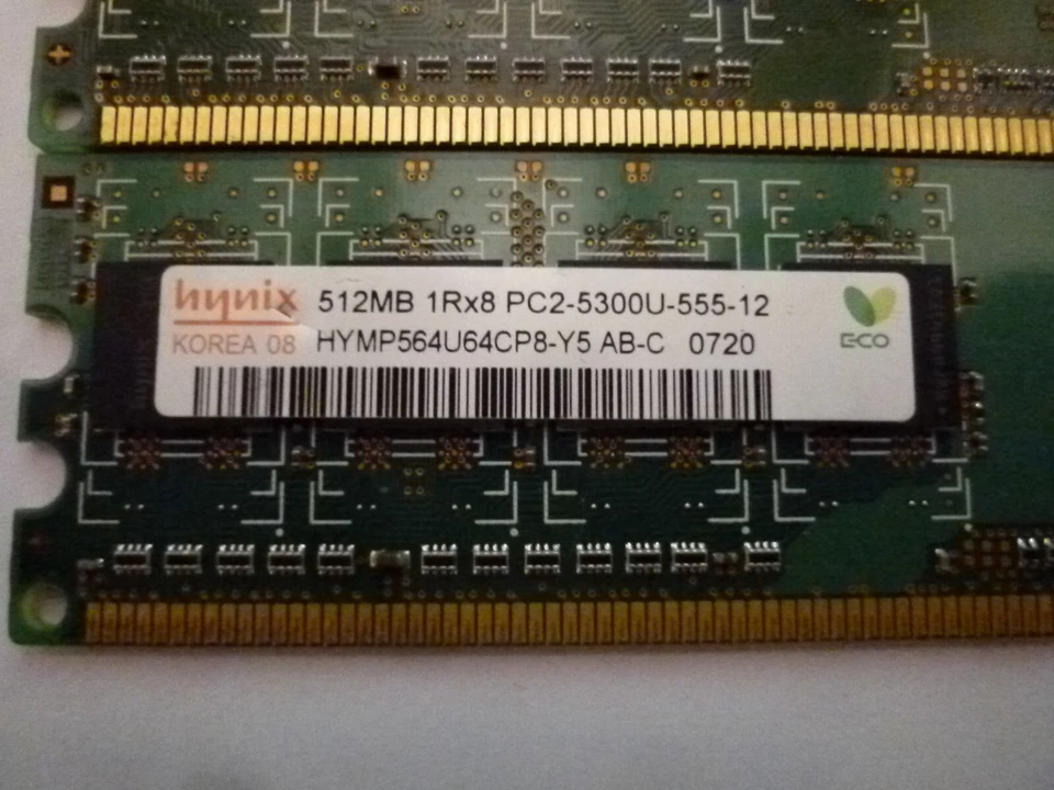 Hynix and Kingston 4 x 512 MB (Total 2GB) PC2-5300U-555-12 & KVR400X64C3A RAM - Image 3 of 4