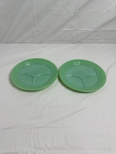 Fire King Jadeite Divided Dinner Plates 9.5” Set of 2 Oven Ware USA Green