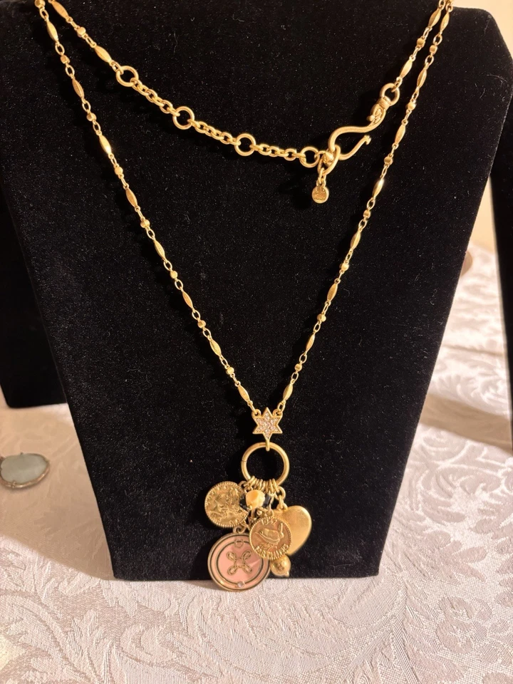 Cabi 2153 Cha Cha Dije Collar Cadena Esmalte Rosa Moneda Corazón Rosa Tono Oro 36" Foto 2 de 4