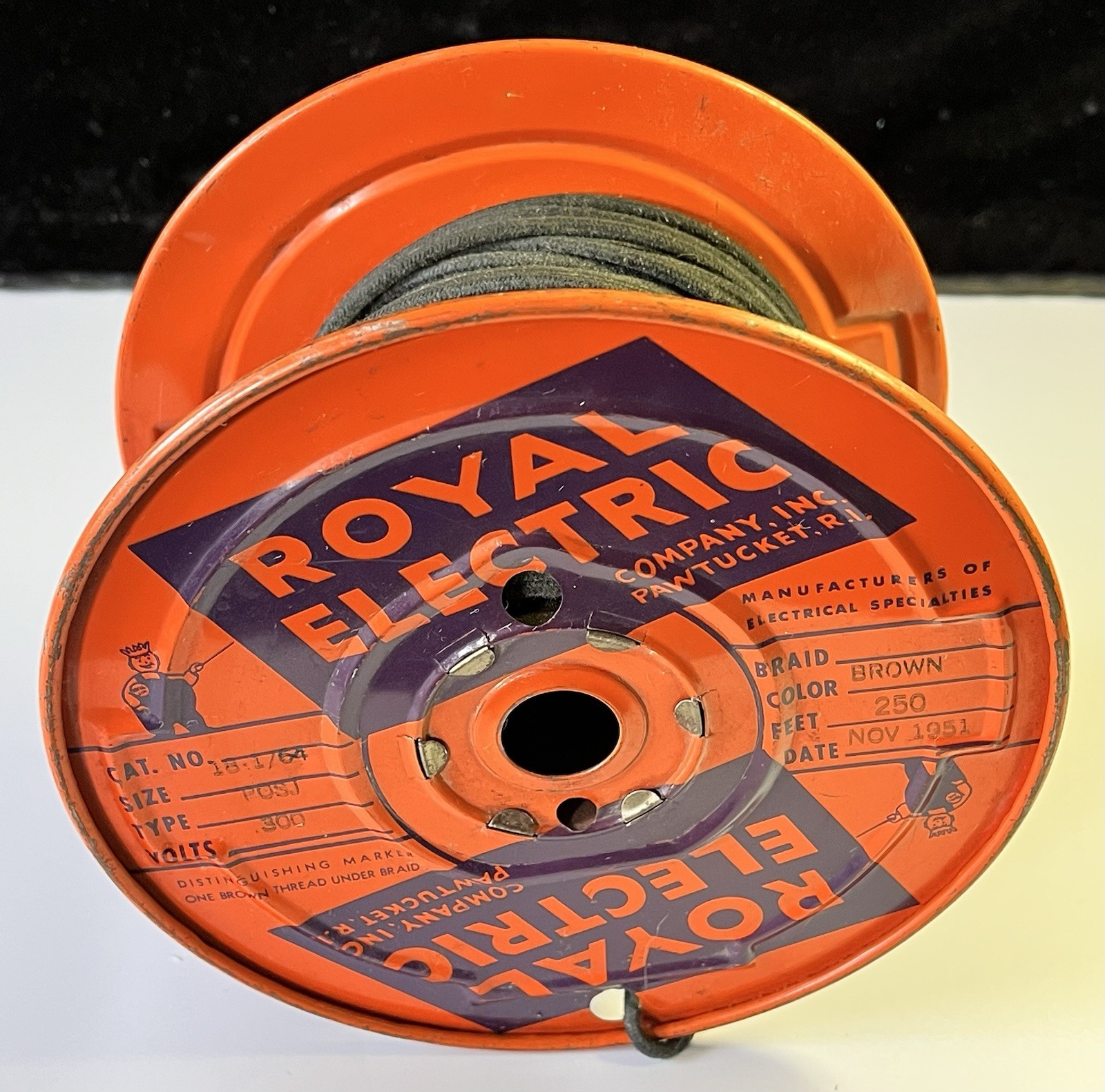 Vintage 1951 Royal Electric Metal Wire Spool Tin Litho Pawtucket RI Cloth Cord