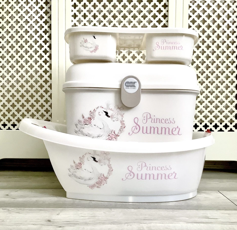 OK BABY Personalised Baby Bath, Baby Box, top and tail tray Swan Set