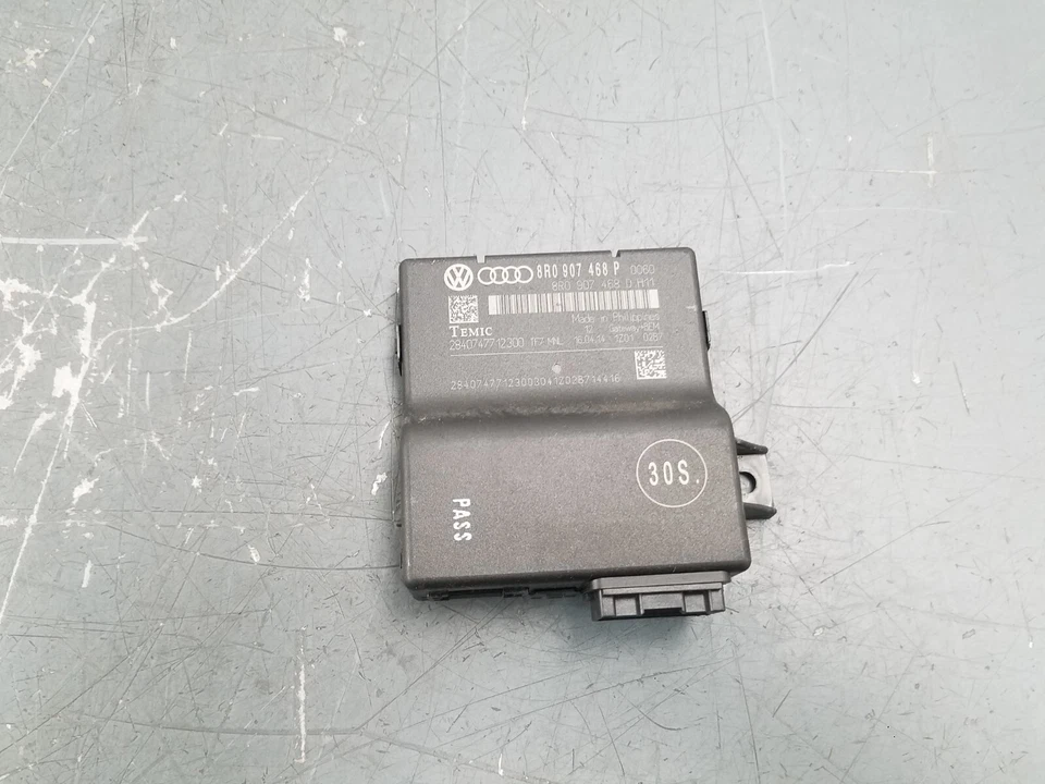 2014 Audi S4 Quattro B8 Body Control Modules #5844 M3 - Image 2 of 4