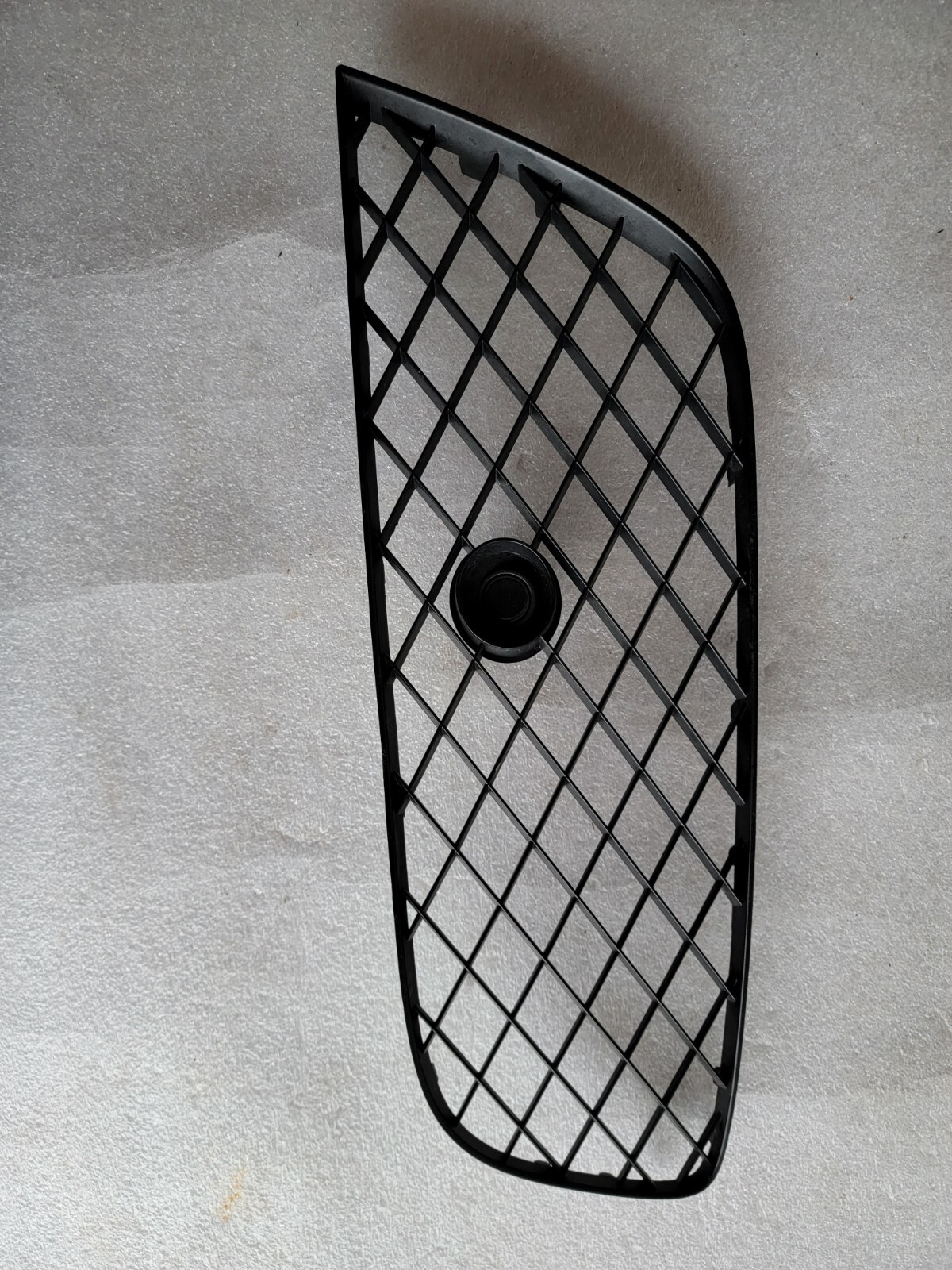 2012-2018 Bentley GT GTC Lower Bumper Grille Front Right 3W3807648C OEM A1(1)