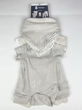 Gerber Newborn 7 Piece SET for Boy including 2 Bodysuits Bottoms and 3 Bibs NEW
