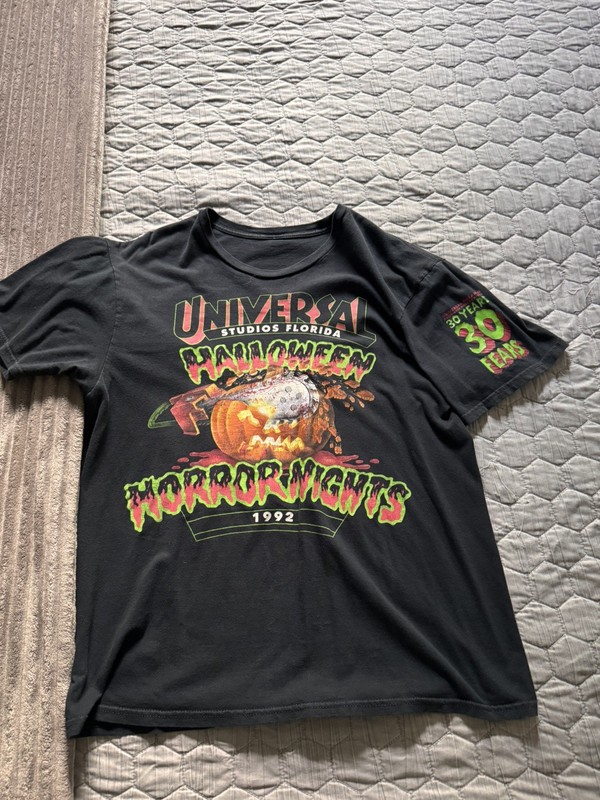Universal Halloween Horror Nights 1992 30 Years of Fears Med Black T-Shirt FLA