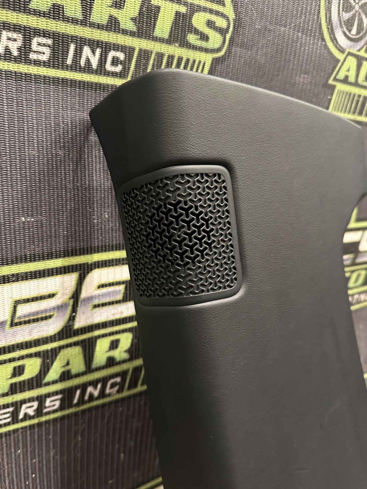 2018-2024 LAMBORGHINI URUS REAR LEFT LOWER B PILLAR TRIM OEM 4ML867239 *WEAR #8*