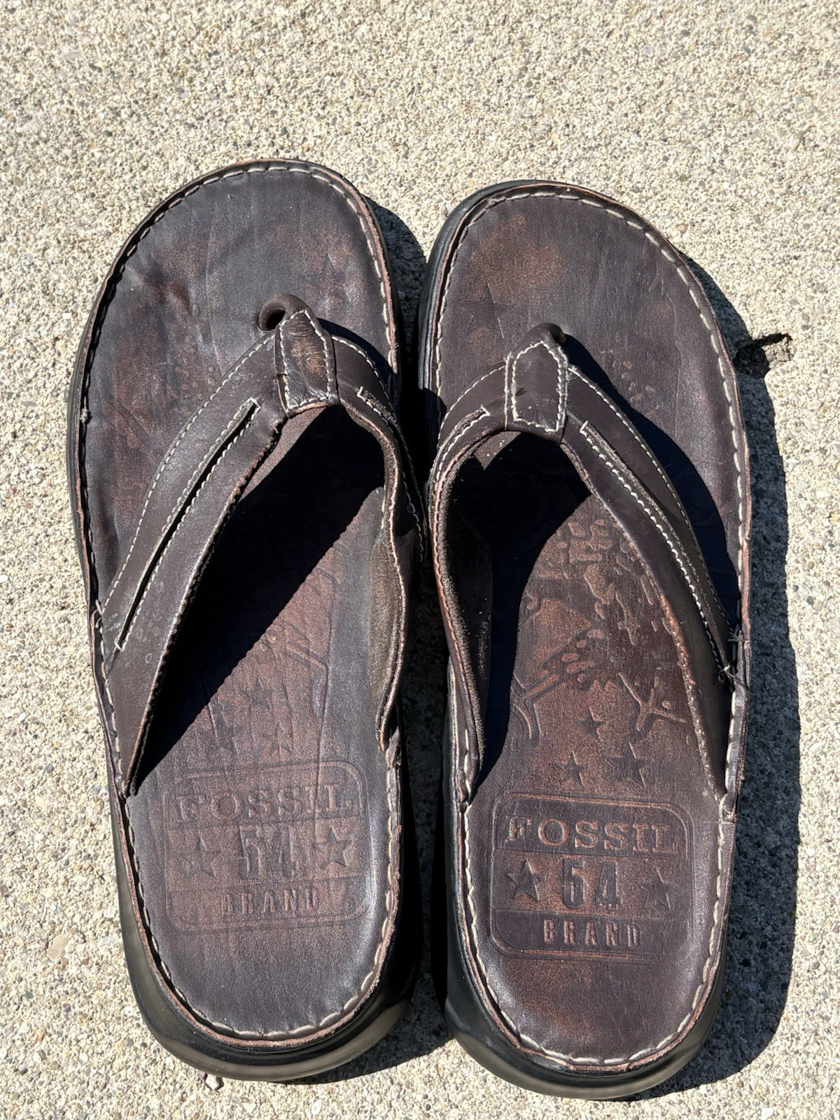 Fossil Mens Brown Leather Flip Flop Thong Sandals 12-13 Brown Leather Beach Pool