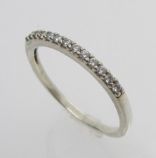 925 STERLING SILVER ROUND CUBIC ZIRCONIA BAND RING SIZE 9 1.9G