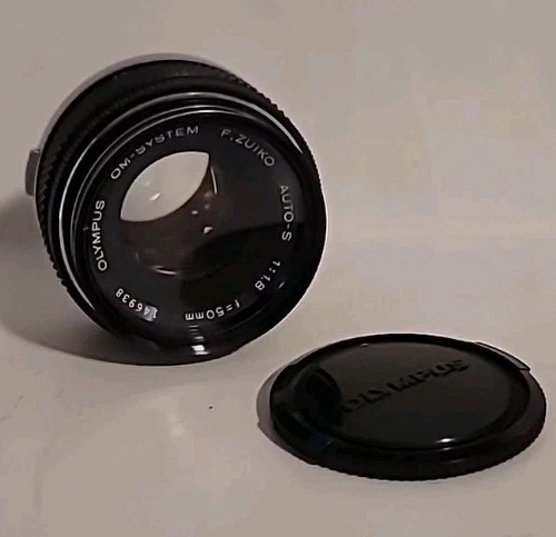 OLYMPUS OM-SYSTEM F.ZUIKO AUTO-S 1:1.8 F=50MM 322788 LENS /Cover JAPAN /
