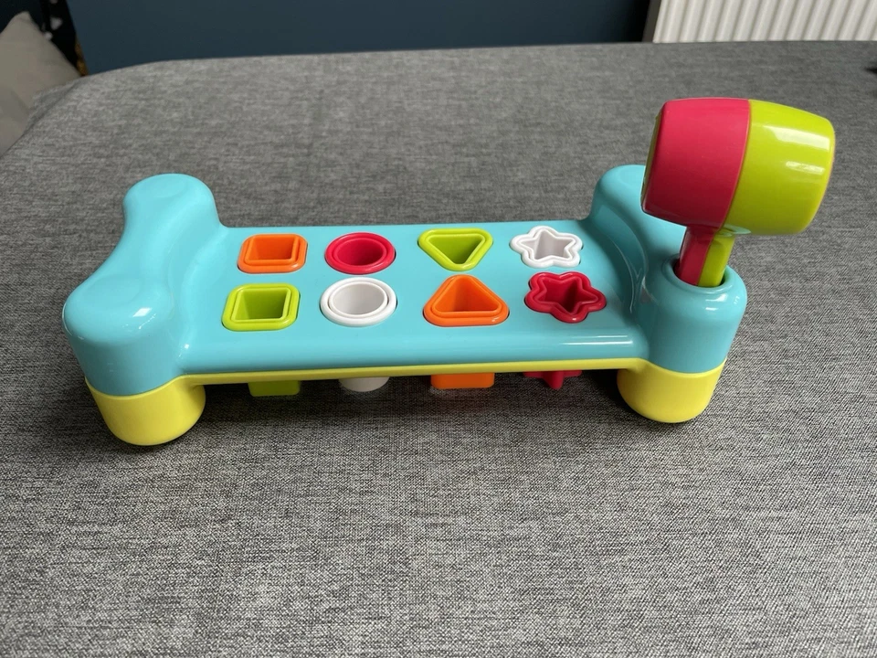 Early Learning Centre Shape Sorting Hammer Bench - Image 3 of 4