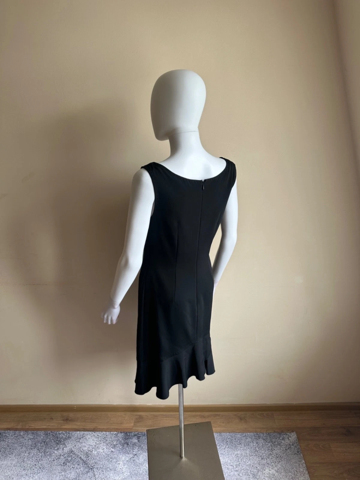 Moschino abito nero economico e chic USA10