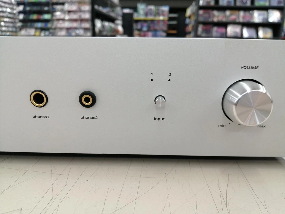 Luxman P-200 Headphone Amplifier with Power Cable Good Condition From Japan-Used - Image 3 of 4