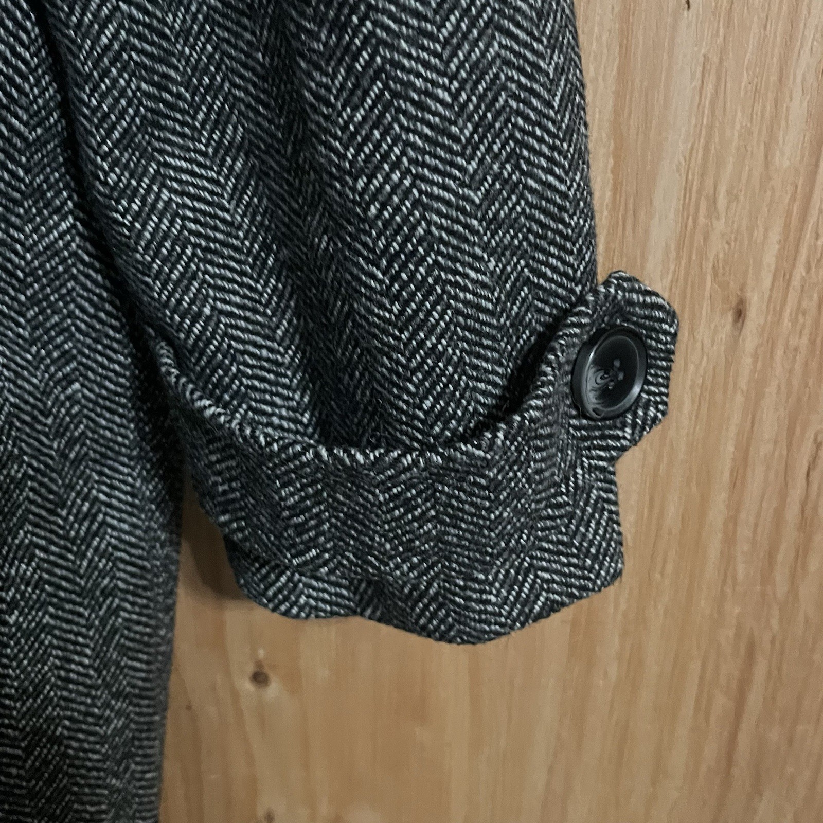 Black/Gray Herringbone Pattern Jacket - St. John’… - image 7