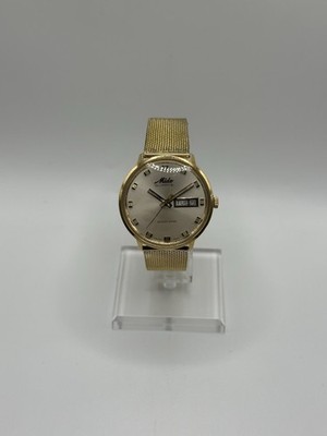 Mido Ocean Star Quarz Armbanduhr Day-Date gold Milanaise 