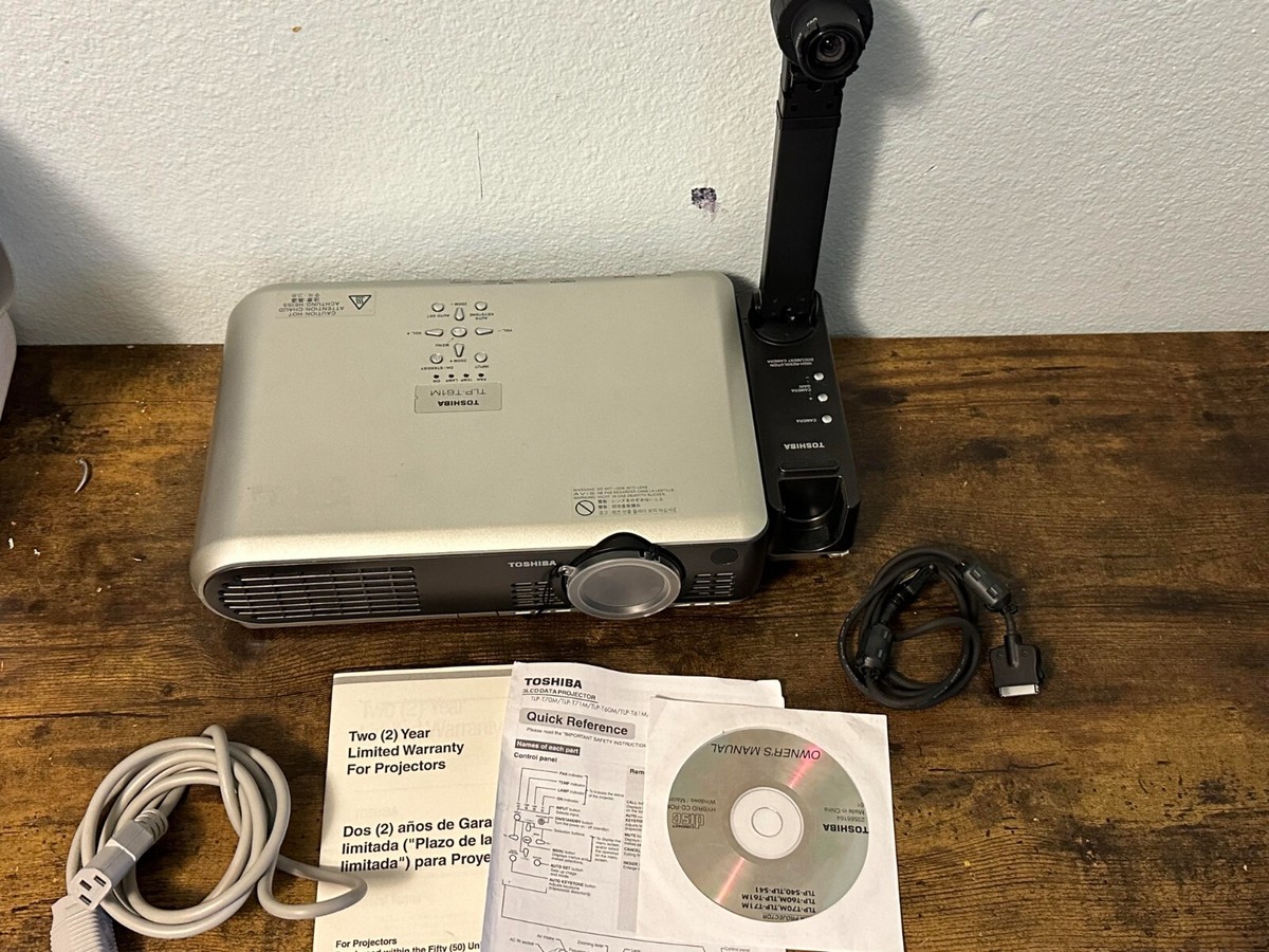 TOSHIBA 東芝 プロジェクター TLP-X2000 映像機器 付属品 札幌発TOSHIBA 東芝プロジェクターTLP-X2000 映像機器付属品-–日本