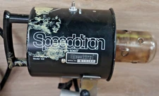 Speedotron Universal Light Unit Model 102 w/Bulb