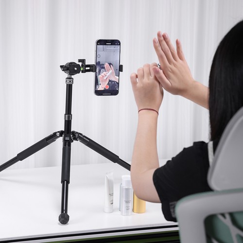 Mini trípode ligero Ulanzi MT-63 para teléfono cámara plegable listo para viajar - Imagen 18 de 21