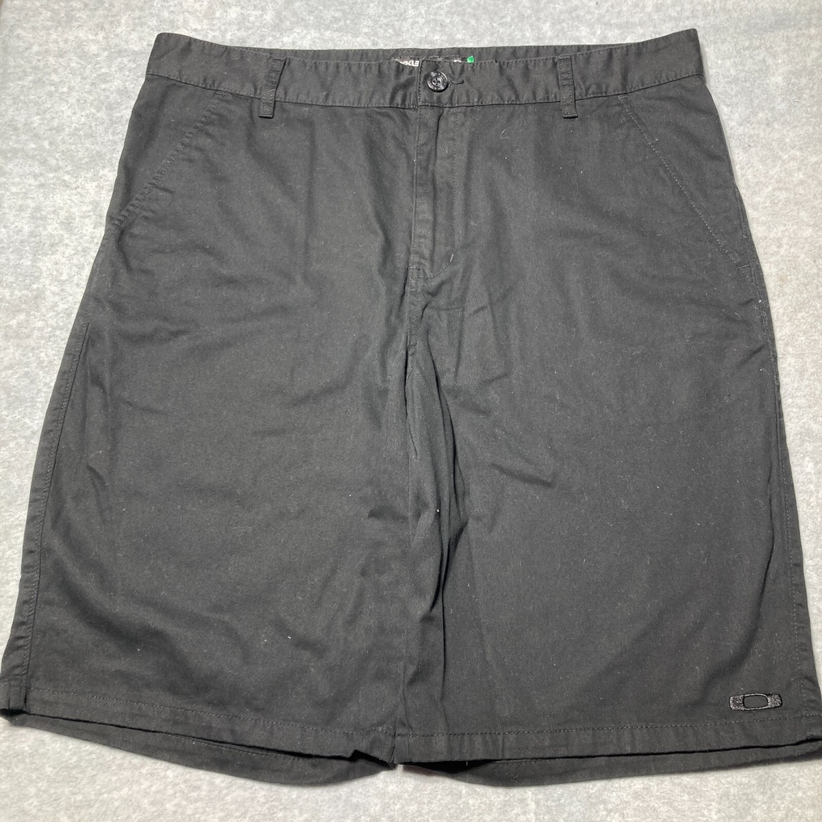 Oakley Mens Size 40 Bermuda Shorts Black Casual Knit Cotton