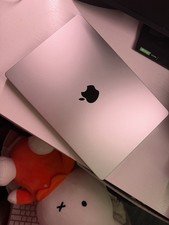 Apple MacBook Pro 14-inch Silver Laptop SSD Backlit Keyboard USB-C HDMI