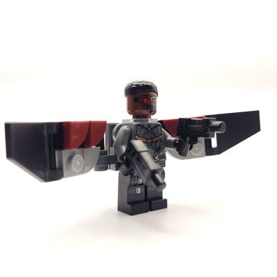 LEGO  Marvel Minifigur sh0929 Falcon aus 76314 Neu !