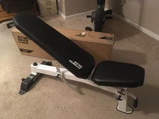 Fitness Gear Pro Utility Weight Bench 600 # Capacity New Condition