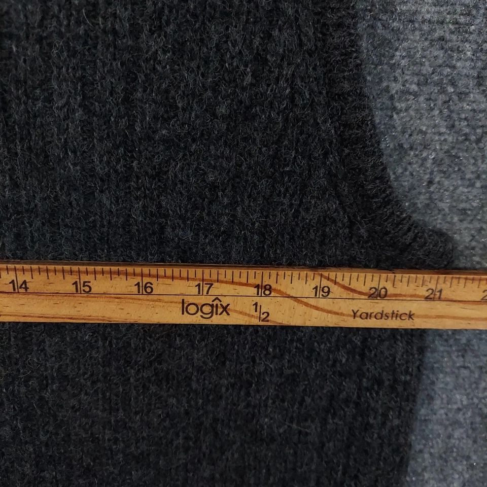 Vintage Eddie Bauer Sweater Vest Mens Medium Gray 100% Wool Rib Knit V Neck - Image 4 of 4