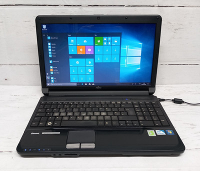 Fujitsu Laptop Lifebook AH530 Intel Pentium P6200 @2,13 Ghz, 2GB Ram, Windows 10