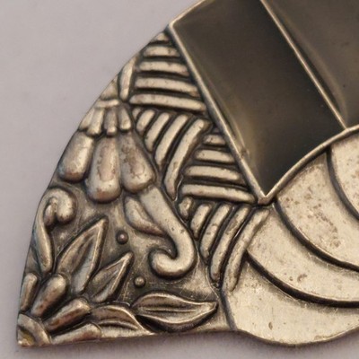 Vintage Art Deco Black Enamel & Silver-tone Brooch Signed Duri