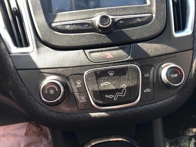 2018 Chevrolet Malibu Heater Controls