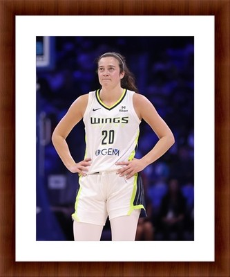 Maddy Siegrist 8.5 x 11 Color Unframed Photograph Collectable Art Print