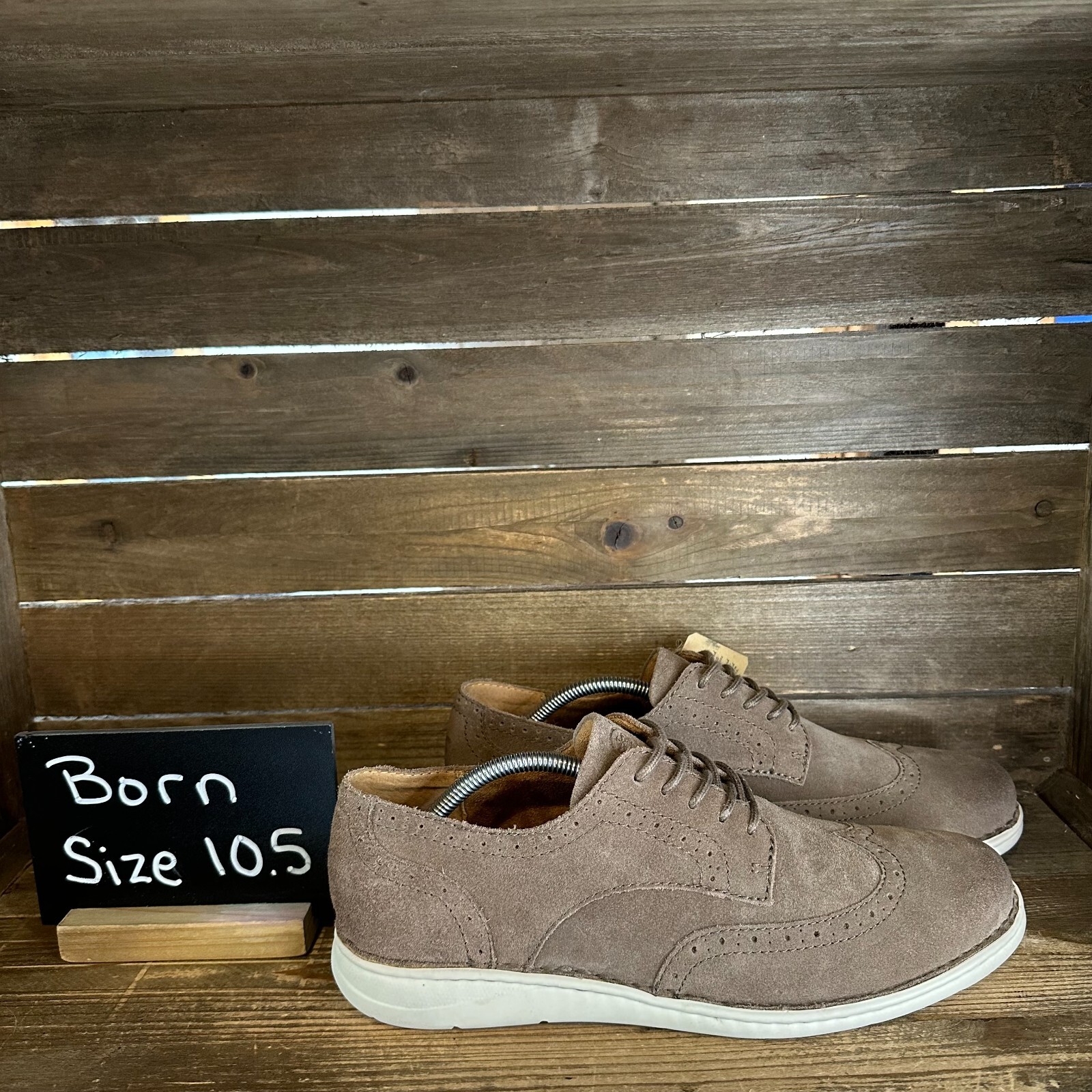 SAOLA Scarpe eleganti da uomo Born Tobias in camoscio marrone alare Brogue Derby nuove taglia 10 5 M