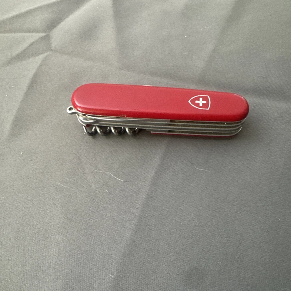 NAVAJA SUIZA MULTIHERRAMIENTA PLEGABLE "VICTORINOX" ARCHER ROJA c.1986 Foto 2 de 4