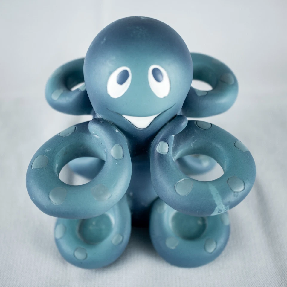 Soporte para cepillo de dientes artesanal de cerámica de arcilla azul vintage 4,25" L x 3,5" W Foto 2 de 4