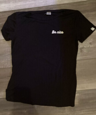 womans Dirty Launtry medium black tshirt  Be Nice. Mean people suck 