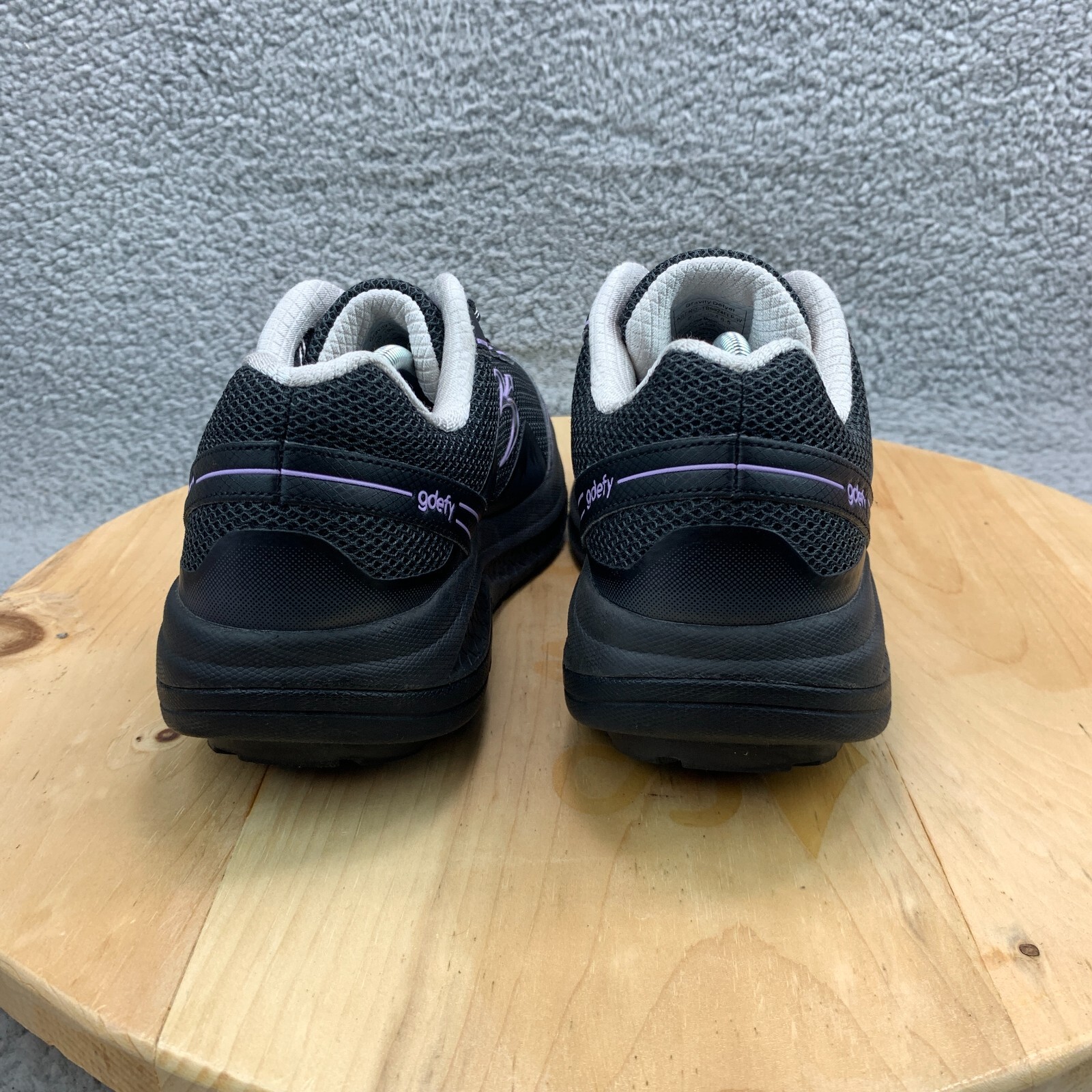 Gravity Defyer GDEFY Mighty Walk Size 8 Womens Black Lavender Athletic