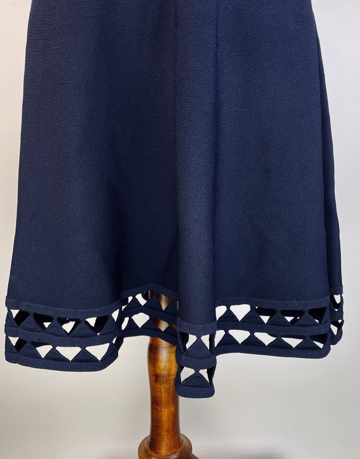 NWT Navy Ted Baker London Kathryn Cutwork Knitted Skater Dress in Sz: 10 (Ted’s image 7