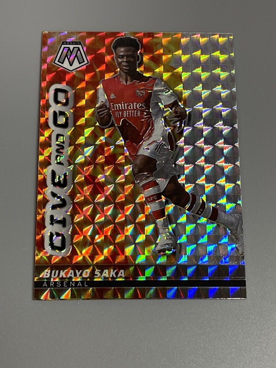 Bukayo Saka 2021-22 Panini Mosaic Premier League Give And Go Prizm