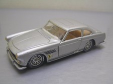Solido 123 Ferrari 250 GT 2+2 Silver with tan interior 1/43 scale detailed
